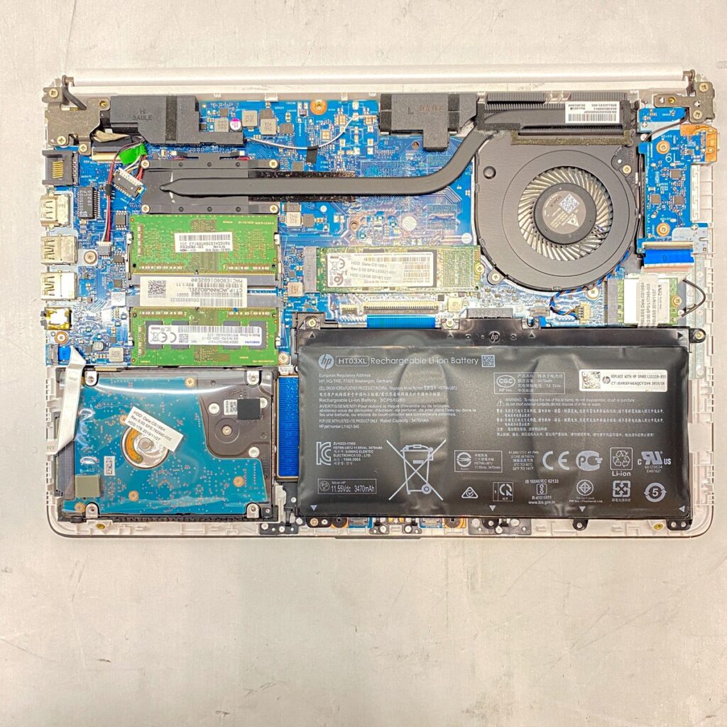 パソコン修理の持ち込みはPC堂へ！バッテリー膨張したパソコンの修理【HP Laptop 14s-dk0102AU】